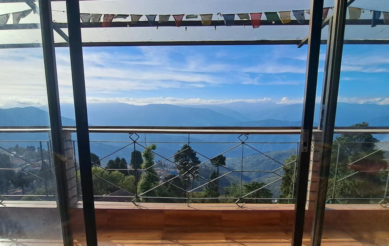 Darjeeling Heights - A Boutique Mountain View Homestay ภายนอก รูปภาพ