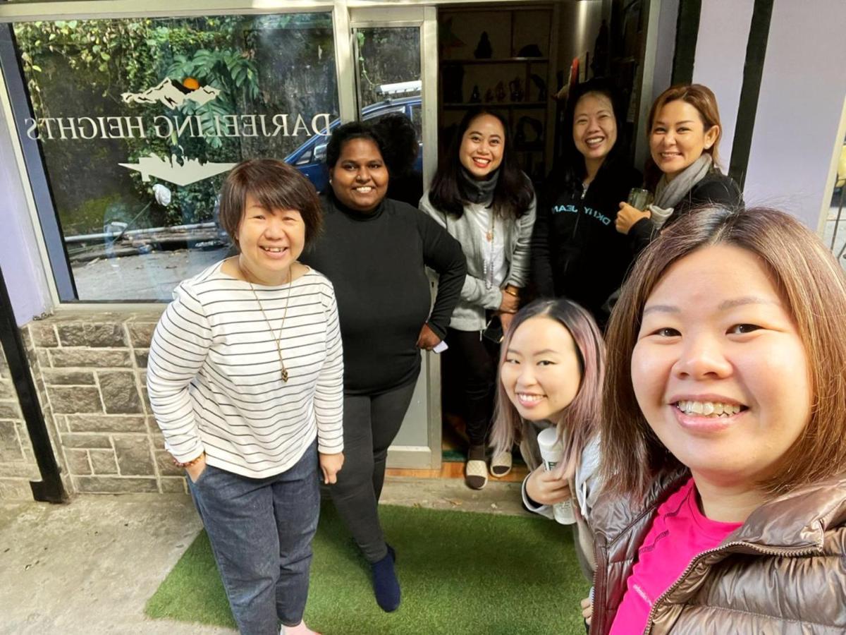 Darjeeling Heights - A Boutique Mountain View Homestay ภายนอก รูปภาพ