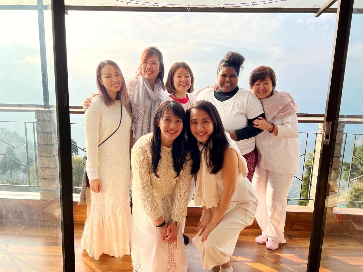 Darjeeling Heights - A Boutique Mountain View Homestay ภายนอก รูปภาพ