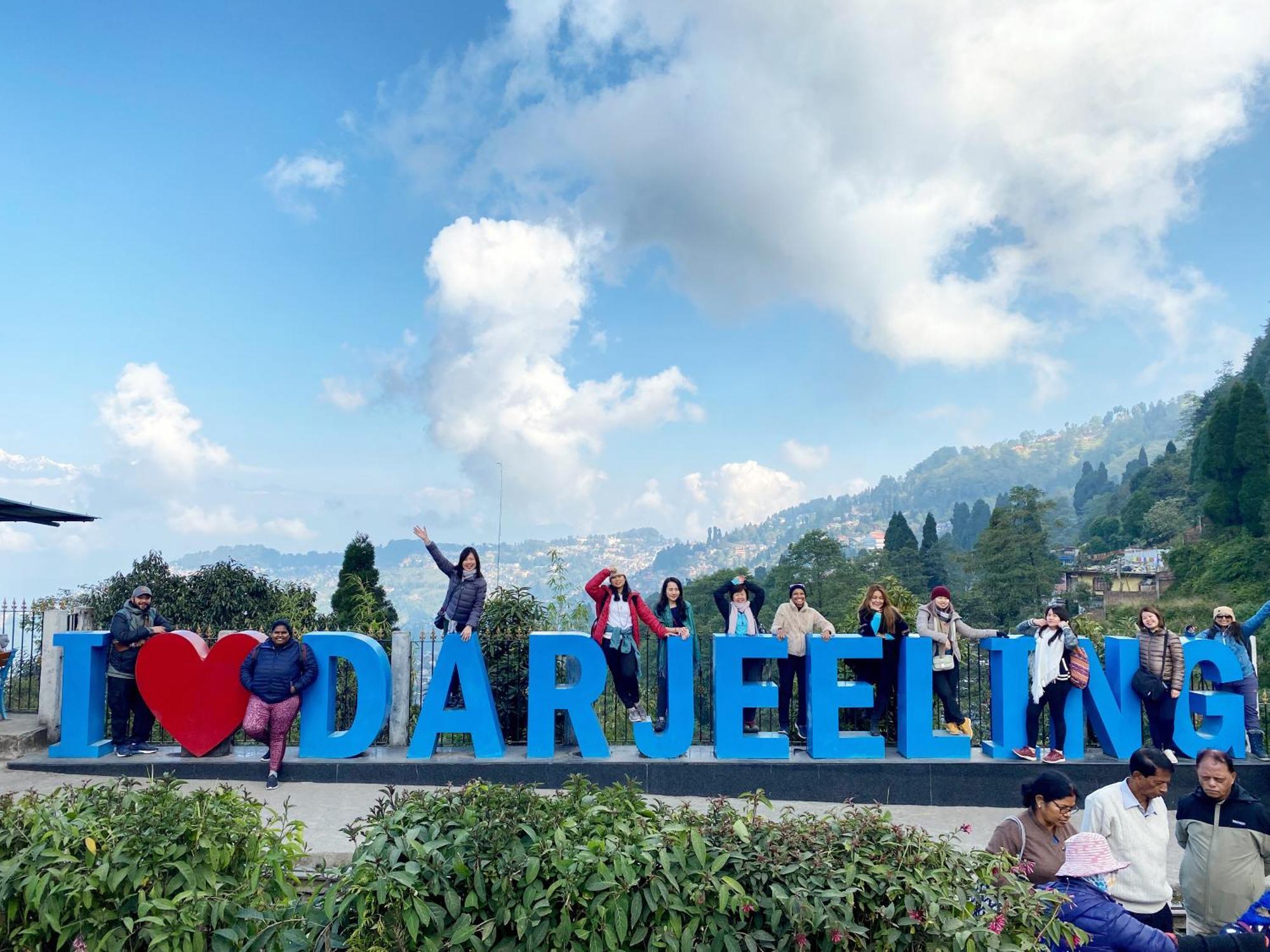 Darjeeling Heights - A Boutique Mountain View Homestay ภายนอก รูปภาพ