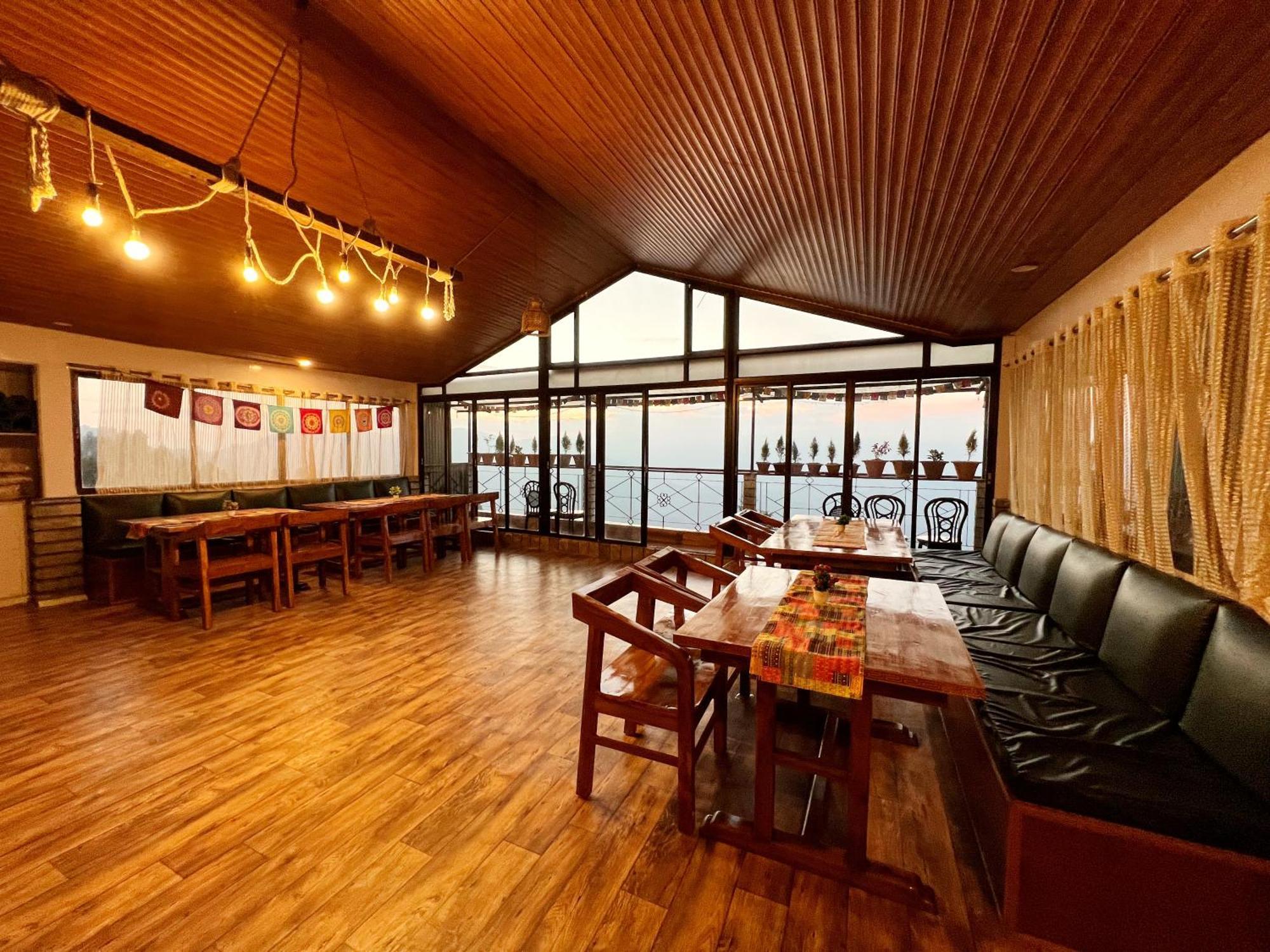 Darjeeling Heights - A Boutique Mountain View Homestay ภายนอก รูปภาพ