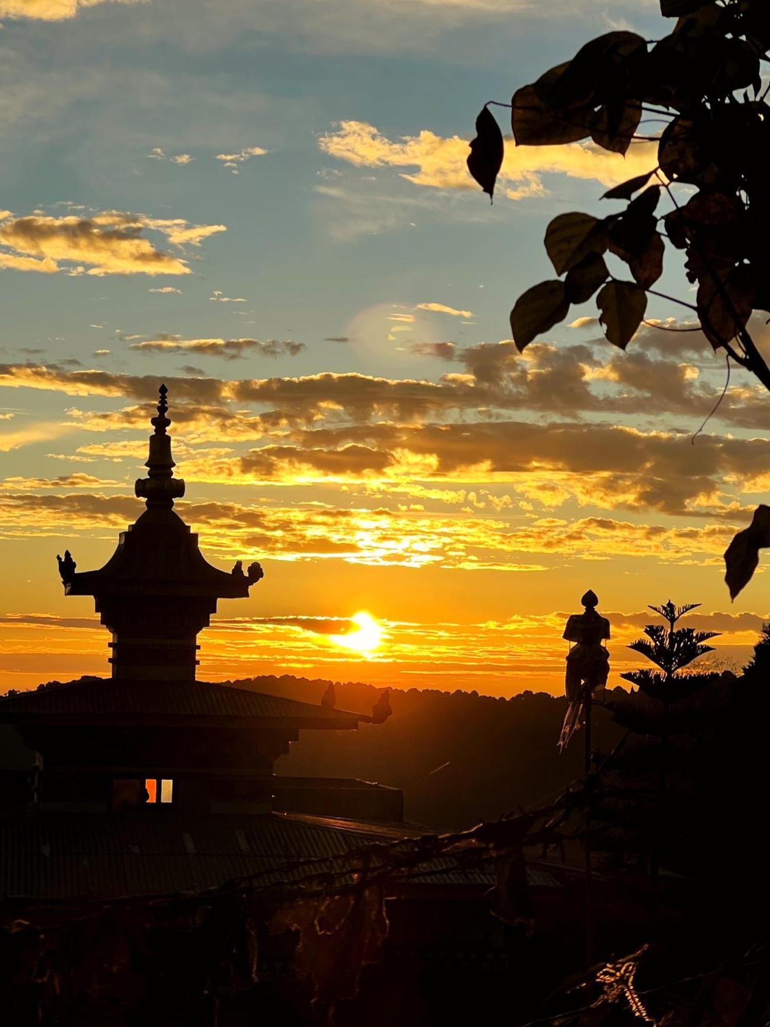 Darjeeling Heights - A Boutique Mountain View Homestay ภายนอก รูปภาพ